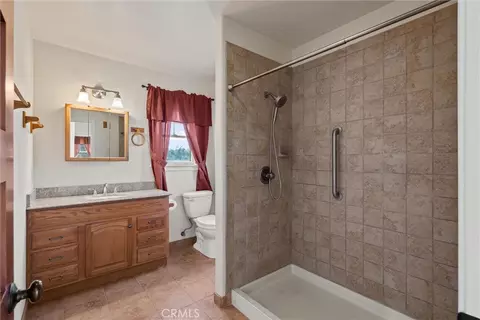 Bath - 4536 County Road H, Orland, CA 95963 photo 1 of 1