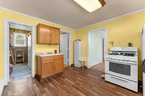 Entry Way - 524 Madison St, Red Bluff, CA 96080 photo 1 of 1