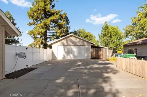 Exterior - 13372 Oak Ranch Ln, Chico, CA 95973 photo 16 of 22