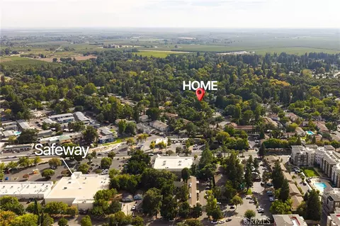 View/Area - 30 Burkeshire Ct, Chico, CA 95926 photo 3 of 4