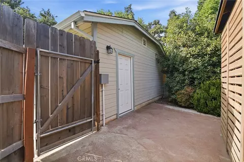 Exterior - 30 Burkeshire Ct, Chico, CA 95926 photo 9 of 10