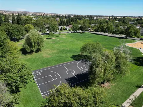 View/Area - 2368 Sausalito St, Chico, CA 95928 photo 6 of 8