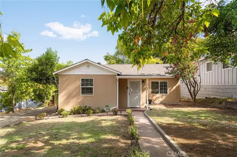 15 Oak Park Way, Oroville, CA 95966