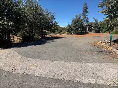 1611 Timber Walk, Paradise, CA 95969