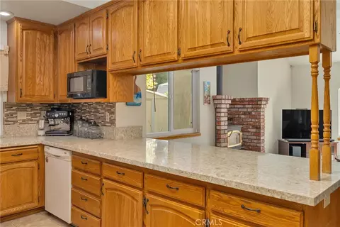 Kitchen - 19 Skymountain Cir, Chico, CA 95928 photo 3 of 3