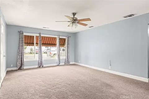 Living - 219 Vine St, Willows, CA 95988 photo 4 of 4