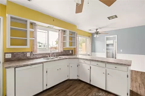 Kitchen - 219 Vine St, Willows, CA 95988 photo 5 of 5