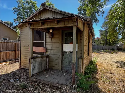 1259 9th E, Chico, CA 95928 photo 2