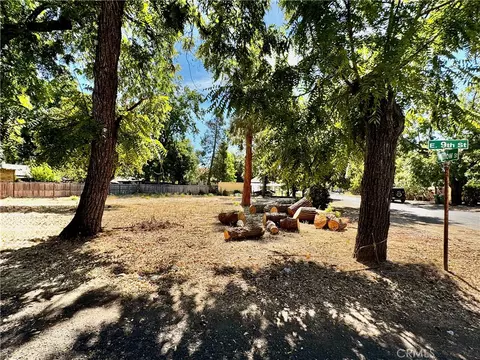 1257 9th E, Chico, CA 95928 photo 3