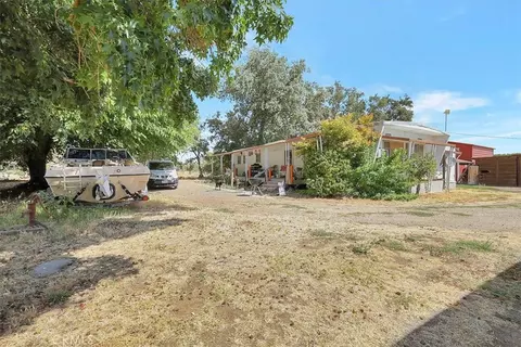 1934 W Biggs Gridley, Gridley, CA 95948 photo 4