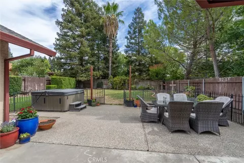 Exterior - 91 Elderberry Ct, Chico, CA 95928 photo 5 of 9