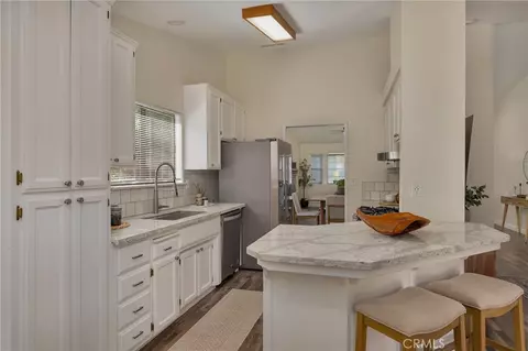 Kitchen - 91 Elderberry Ct, Chico, CA 95928 photo 2 of 5
