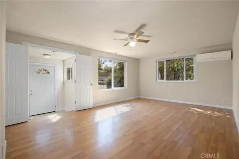 Living - 139 S Murdock Ave, Willows, CA 95988 photo 1 of 3