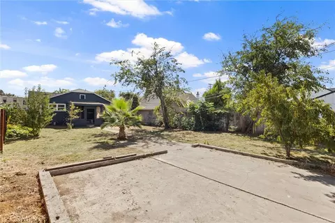 Exterior - 139 S Murdock Ave, Willows, CA 95988 photo 5 of 6