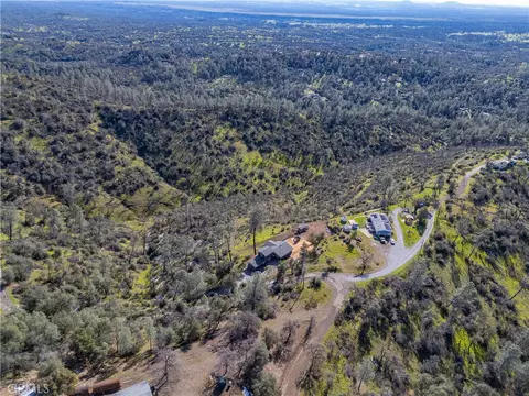 View/Area - 14091 Highview Trl, Redding, CA 96003 photo 9 of 10