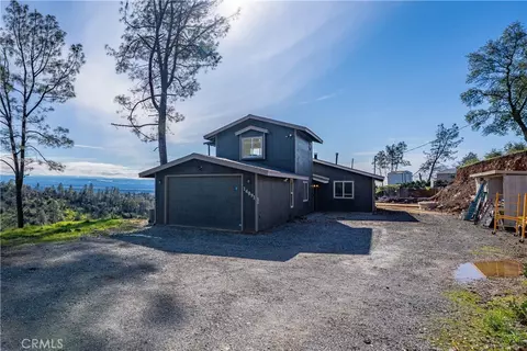 Exterior - 14091 Highview Trl, Redding, CA 96003 photo 2 of 8