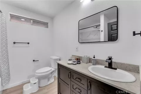 Bath - 14091 Highview Trl, Redding, CA 96003 photo 3 of 3