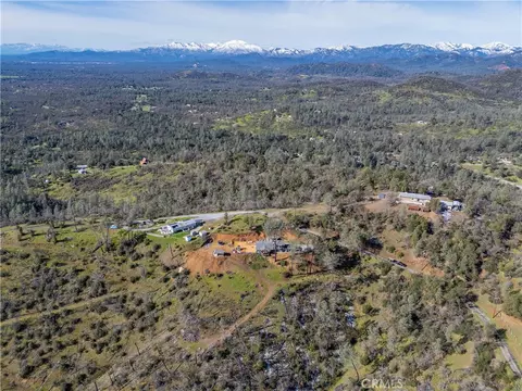 View/Area - 14091 Highview Trl, Redding, CA 96003 photo 7 of 10