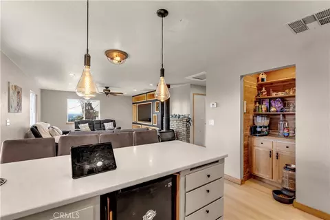 Kitchen - 14091 Highview Trl, Redding, CA 96003 photo 1 of 5