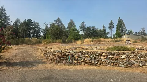 13652 Yahi Ct, Magalia, CA 95954