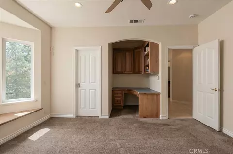 Bedroom - 14898 Eagle Ridge Dr, Forest Ranch, CA 95942 photo 6 of 6