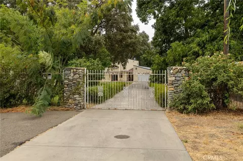 Exterior - 904 W 12th Ave, Chico, CA 95926 photo 2 of 12