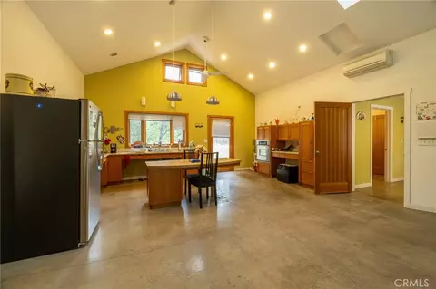 Kitchen - 904 W 12th Ave, Chico, CA 95926 photo 1 of 8