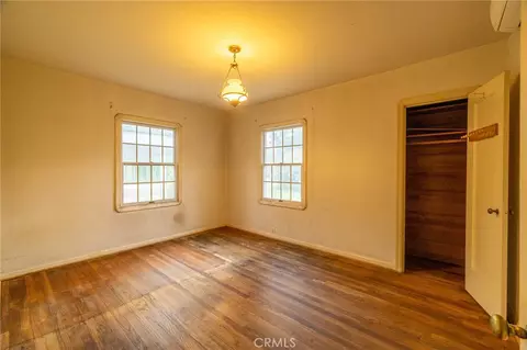 Bedroom - 910 W 12th Ave, Chico, CA 95926 photo 6 of 8