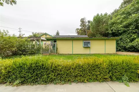 Exterior - 910 W 12th Ave, Chico, CA 95926 photo 8 of 8