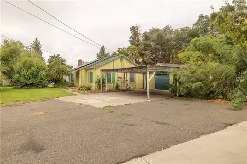 Exterior - 910 W 12th Ave, Chico, CA 95926 photo 7 of 8