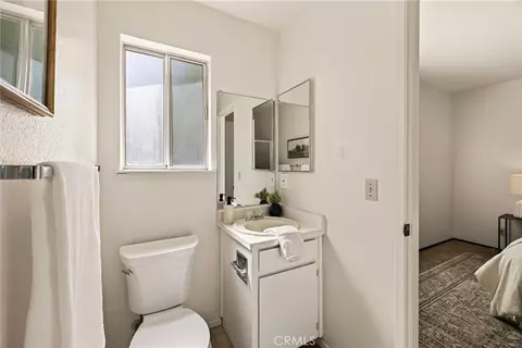 Bath - 2739 Ceres, Chico, CA 95973 photo 4 of 8