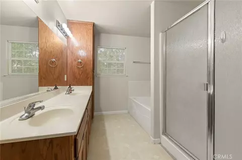 Bath - 3254 Rockin M Dr, Chico, CA 95973 photo 1 of 3