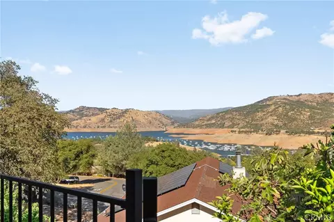 5360 Treasure Hl, Oroville, CA 95966
