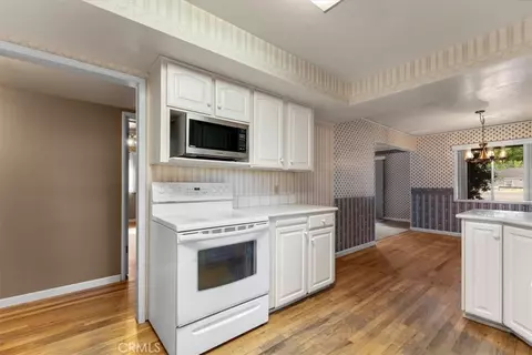 Kitchen - 330 Belle Mill Rd, Red Bluff, CA 96080 photo 3 of 5