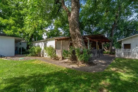 Exterior - 330 Belle Mill Rd, Red Bluff, CA 96080 photo 5 of 20