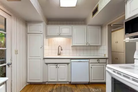 Kitchen - 330 Belle Mill Rd, Red Bluff, CA 96080 photo 1 of 5
