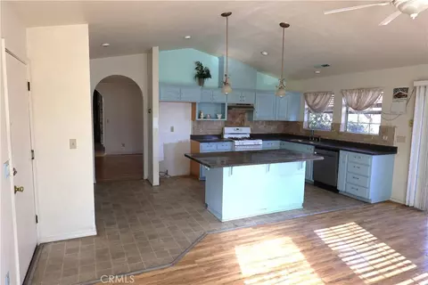 Kitchen - 1850 Colusa, Corning, CA 96021 photo 1 of 10