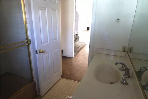Bath - 1850 Colusa, Corning, CA 96021 photo 3 of 7
