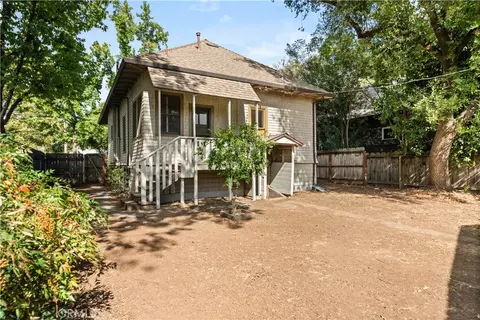 Exterior - 1926 Broadway, Chico, CA 95928 photo 7 of 11