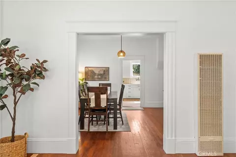 Entry Way - 1926 Broadway, Chico, CA 95928 photo 1 of 4
