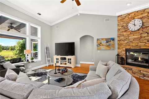 Living - 1539 Gold Hills Dr, Redding, CA 96003 photo 4 of 4