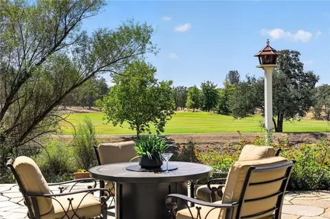 Exterior - 1539 Gold Hills Dr, Redding, CA 96003 photo 3 of 10