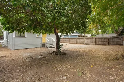 Exterior - 1406 W 7th, Chico, CA 95928 photo 7 of 9