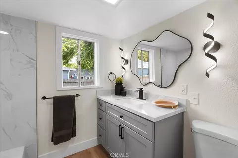 Bath - 1406 W 7th, Chico, CA 95928 photo 1 of 10