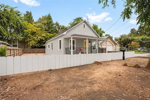 Exterior - 1406 W 7th, Chico, CA 95928 photo 2 of 9