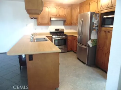 Kitchen - 102 Santa Maria, Gerber, CA 96035 photo 1 of 2