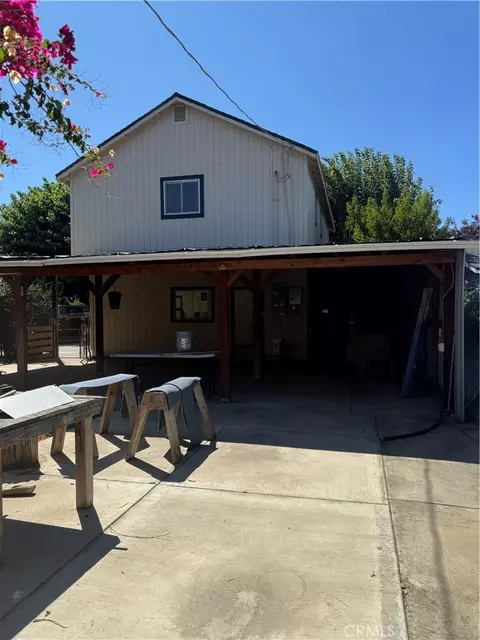 Exterior - 102 Santa Maria, Gerber, CA 96035 photo 3 of 5