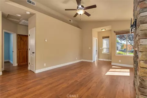 Living - 2771 Levi, Chico, CA 95973 photo 5 of 6