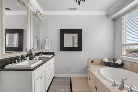 Bath - 3290 Summit Ridge Ter, Chico, CA 95928 photo 1 of 4