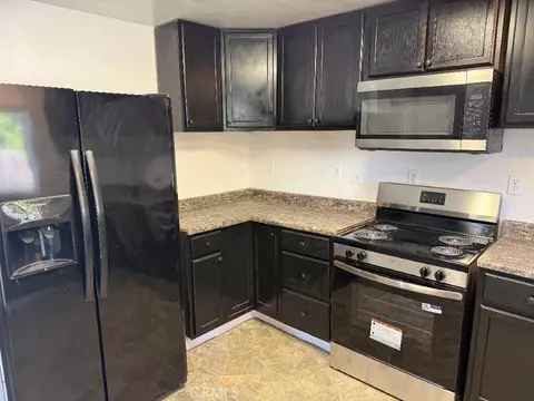 Kitchen - 420 Green, Willows, CA 95988 photo 2 of 2